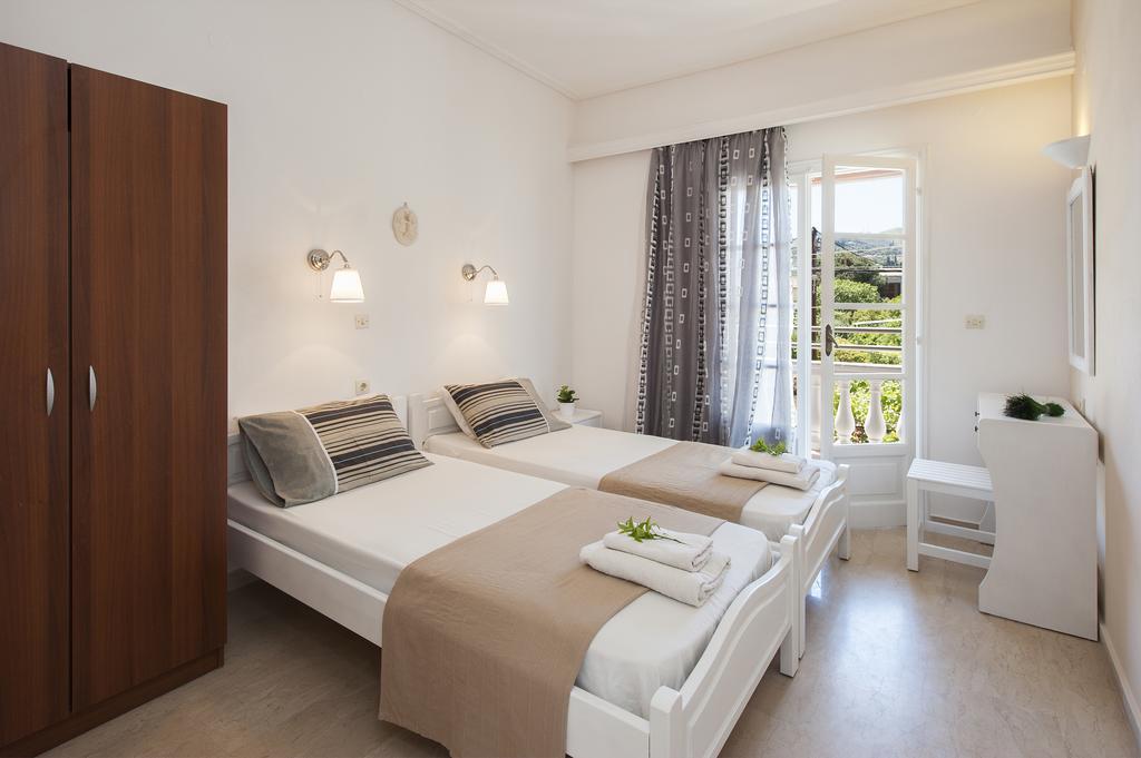 The Orange Garden Apartment คัสซิโอปี ภายนอก รูปภาพ