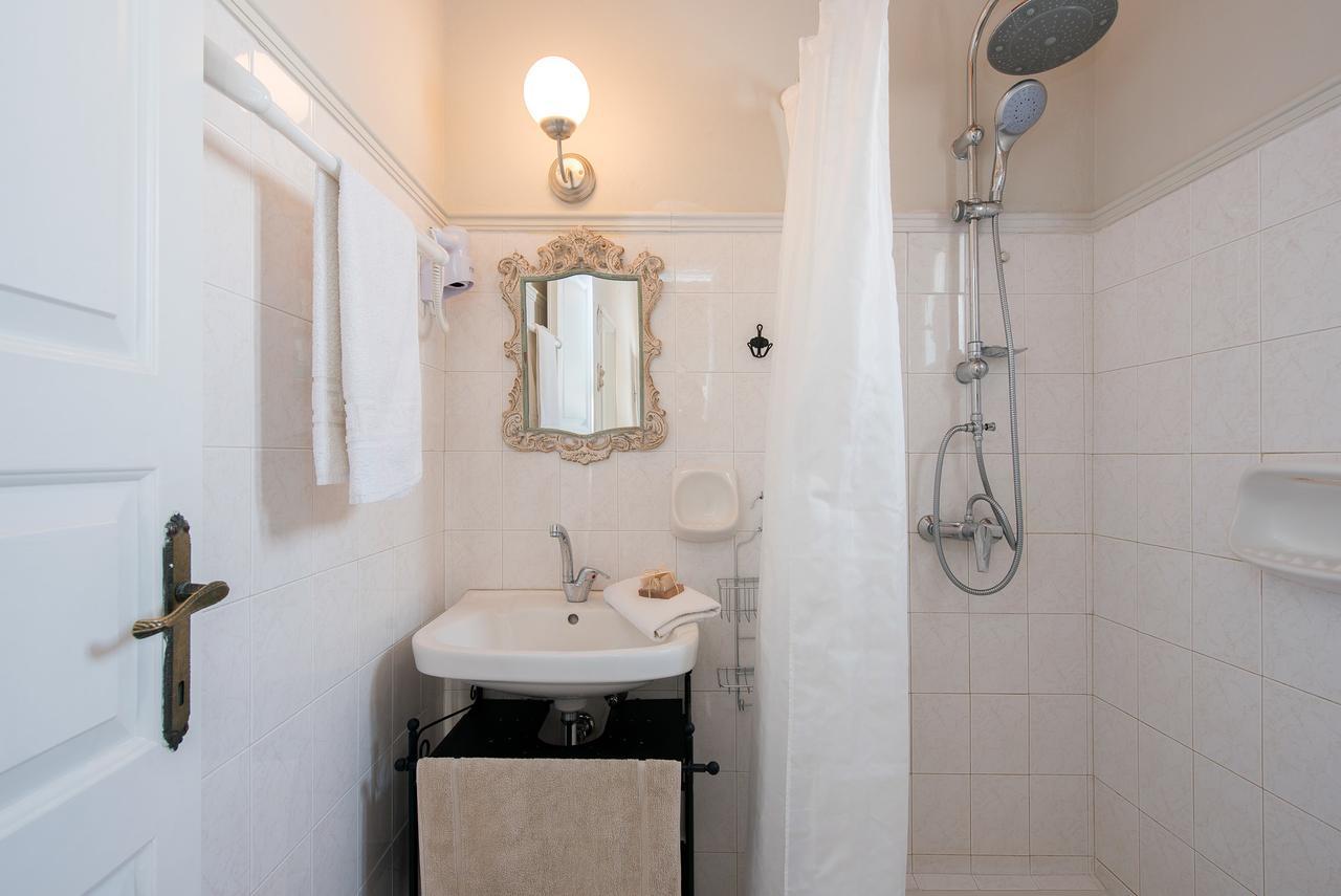 The Orange Garden Apartment คัสซิโอปี ภายนอก รูปภาพ