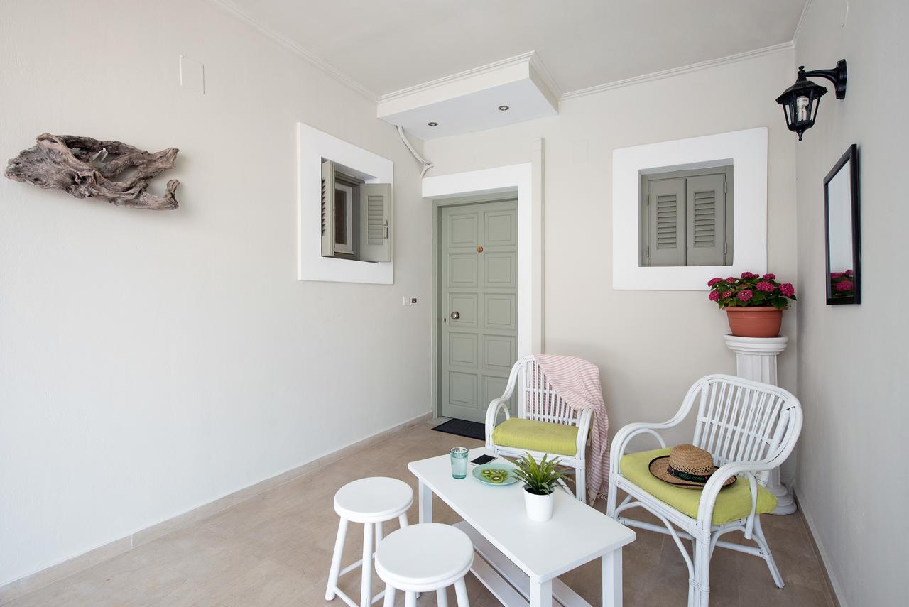The Orange Garden Apartment คัสซิโอปี ภายนอก รูปภาพ
